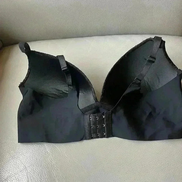 Adorable Black Prima Valentina Intimates Padded Wire Free Lace Bra Sides Support - Picture 3 of 5